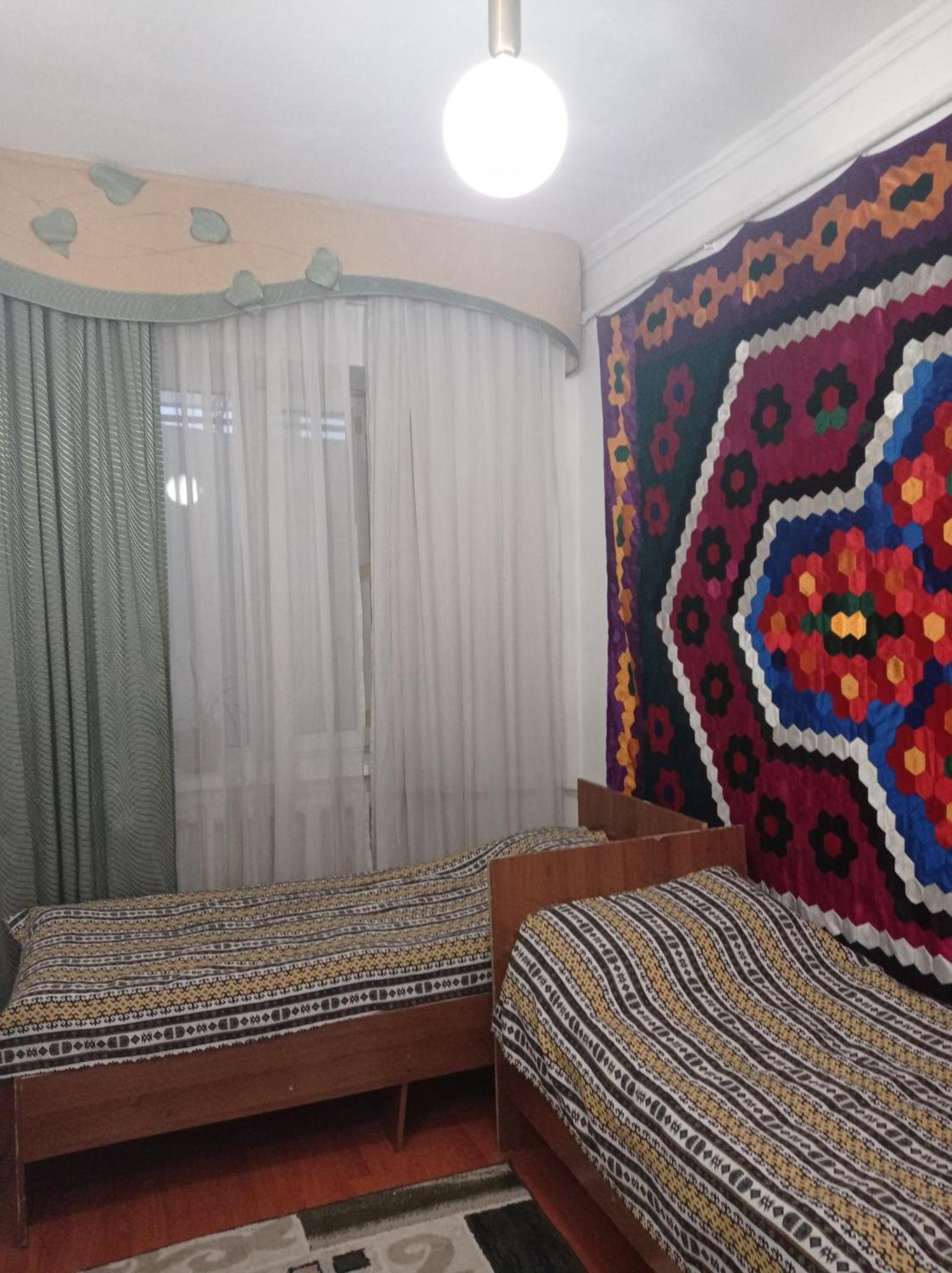 Kgb Home Hostel 比什凯克 外观 照片