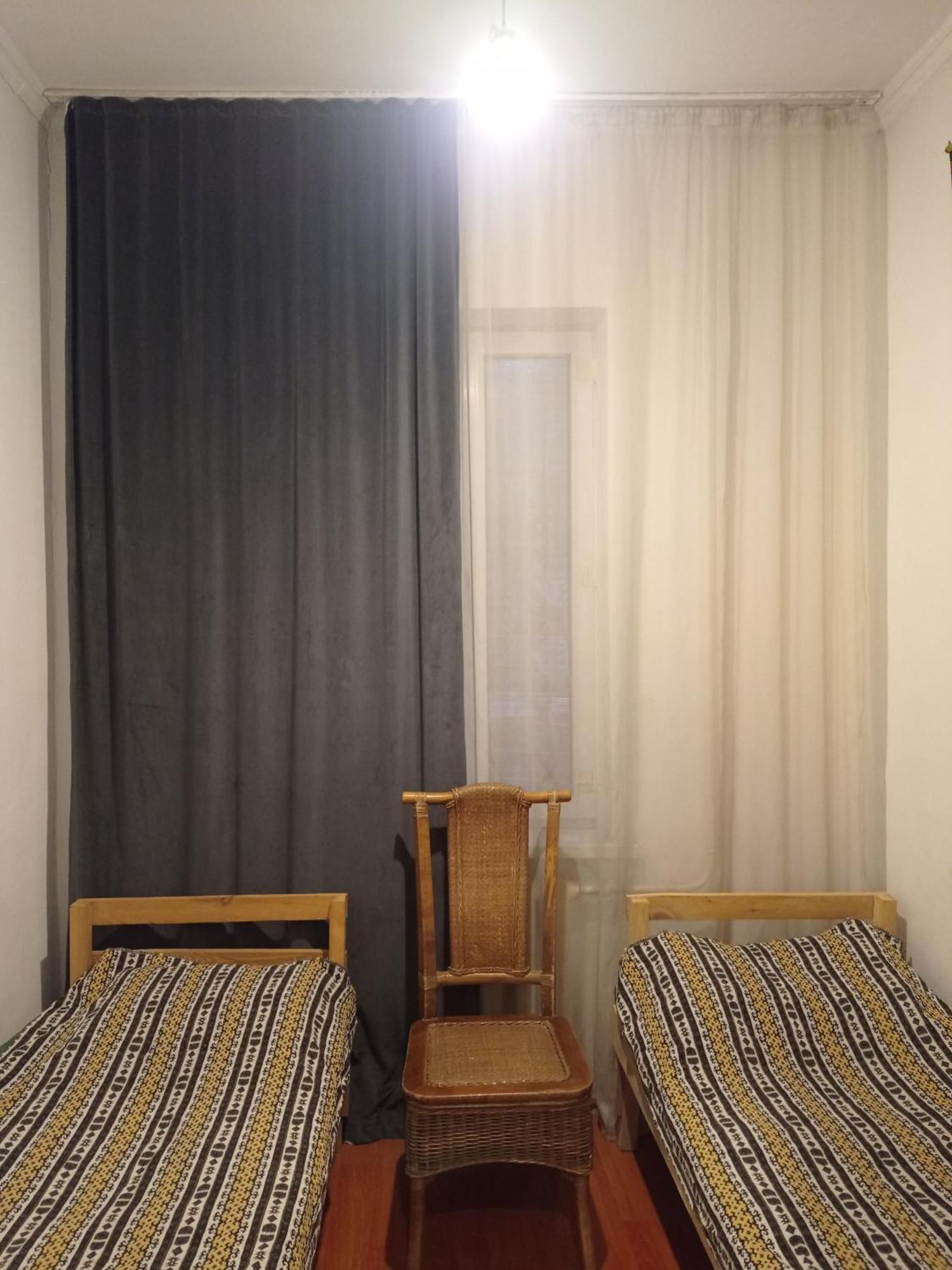 Kgb Home Hostel 比什凯克 外观 照片